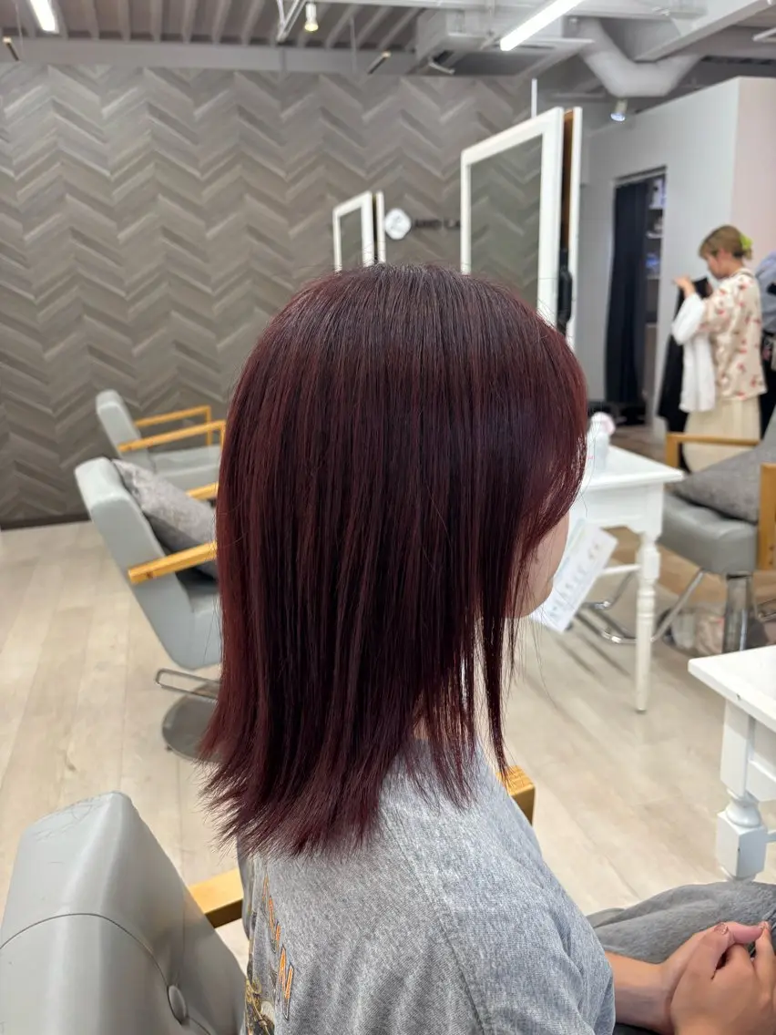 セミロング ヘアカラー ワタセ ヒメカのヘアスタイル