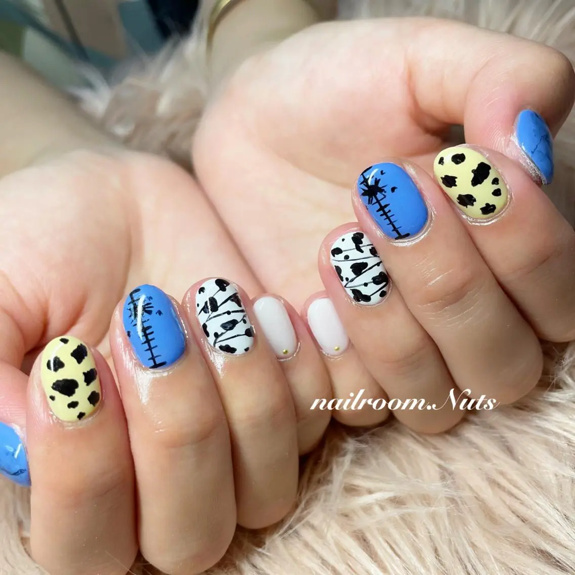 ネイル ハンドネイル nailsalon Nutsのネイルデザイン