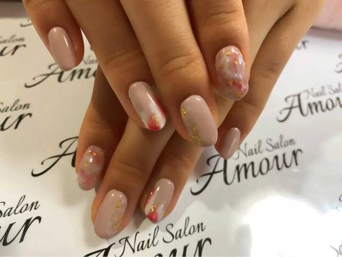 ネイル 持ち込み amour えりのネイルデザイン