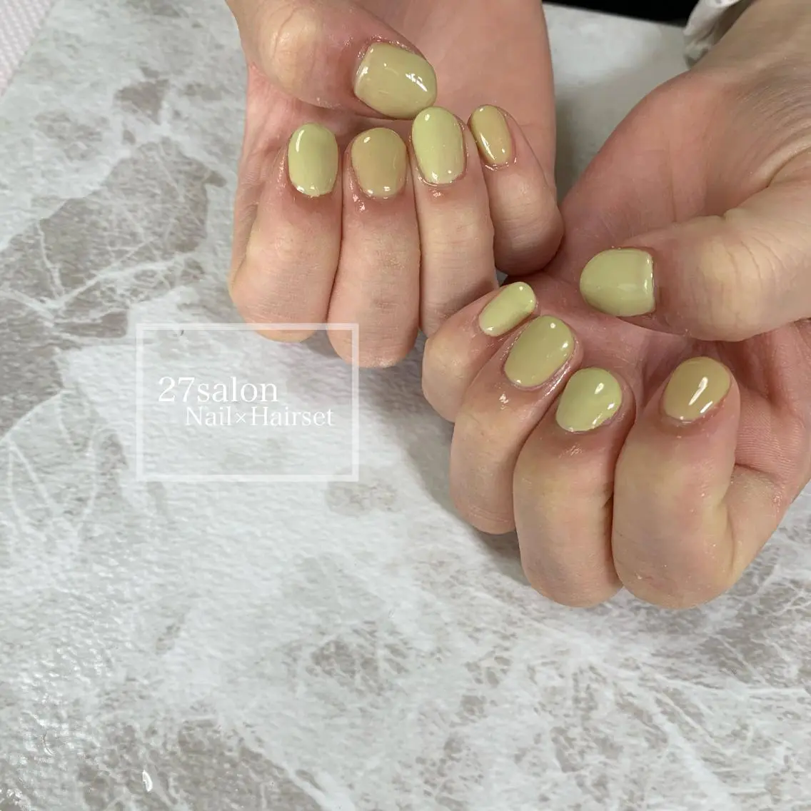ネイル ワンカラーネイル ピスタチオネイル 27salon yuinaのネイルデザイン