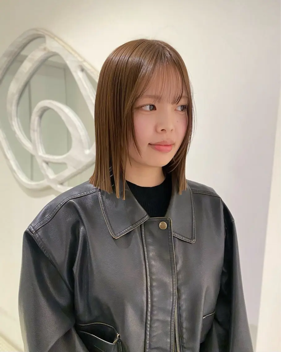 ミディアム カラー ベージュカラー ヘアカラー アオイ🩵レイヤー /柔らかカラーのヘアスタイル