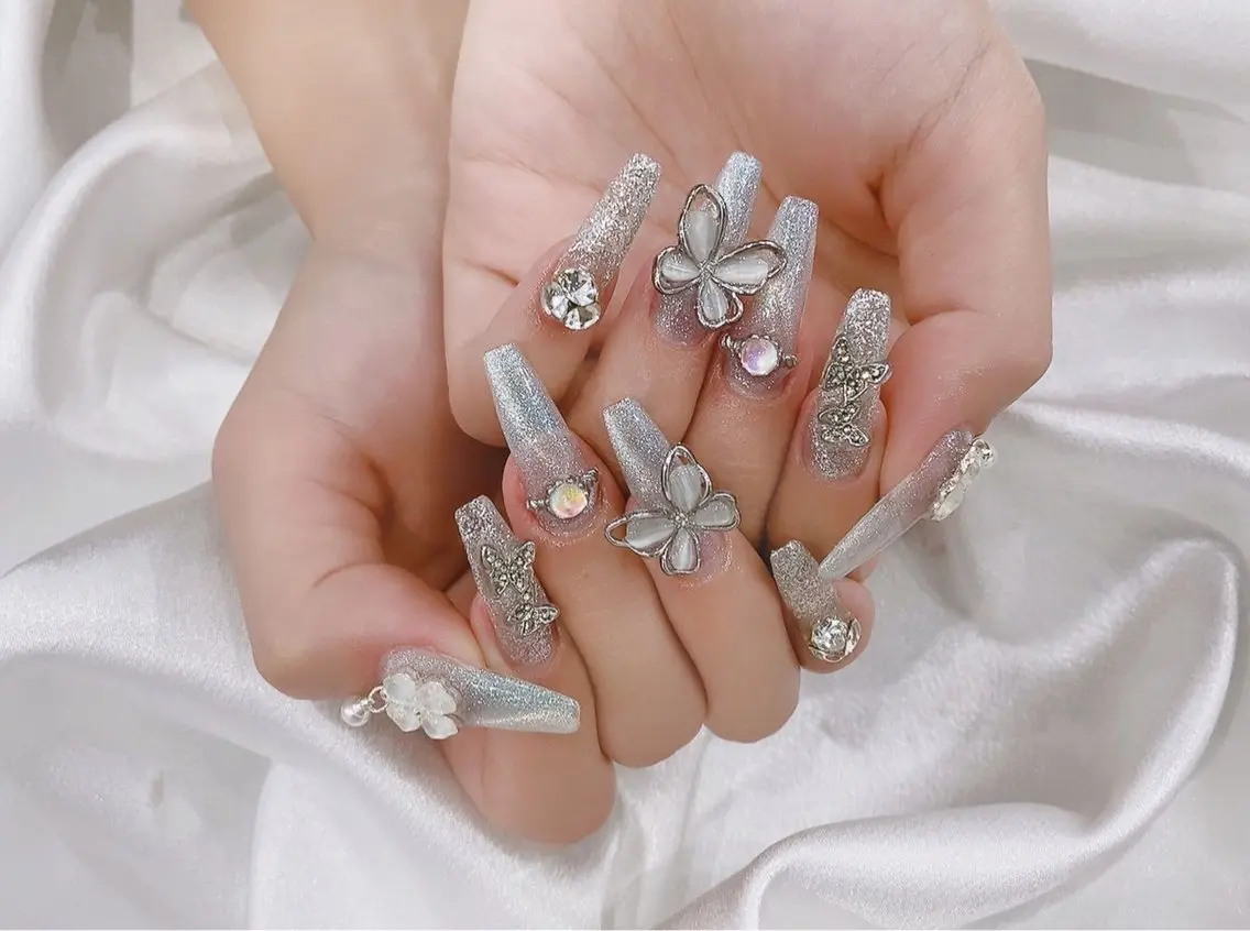 ネイル ハンドネイル ハンドケア Sachi Nail上野のネイルデザイン