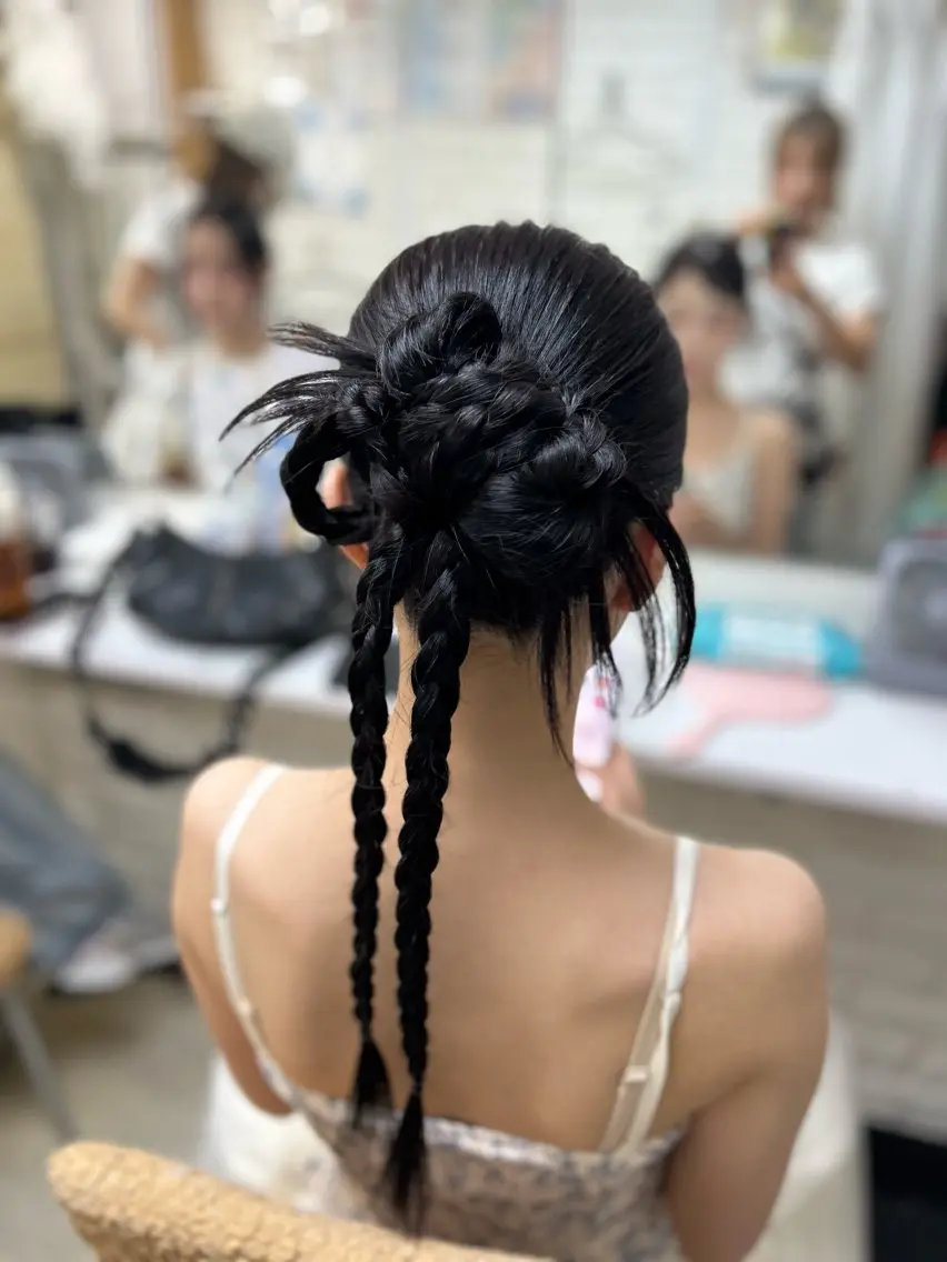 ヘアアレンジ へアセット/心斎橋 支持率No.1✨🌈のヘアスタイル