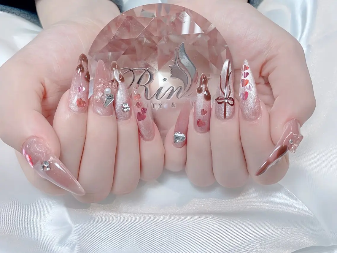 ネイル アートネイル ジェルネイル ロングネイル ニュアンスネイル スカルプネイル ハンドネイル Rin Nail 新大久保店のネイルデザイン