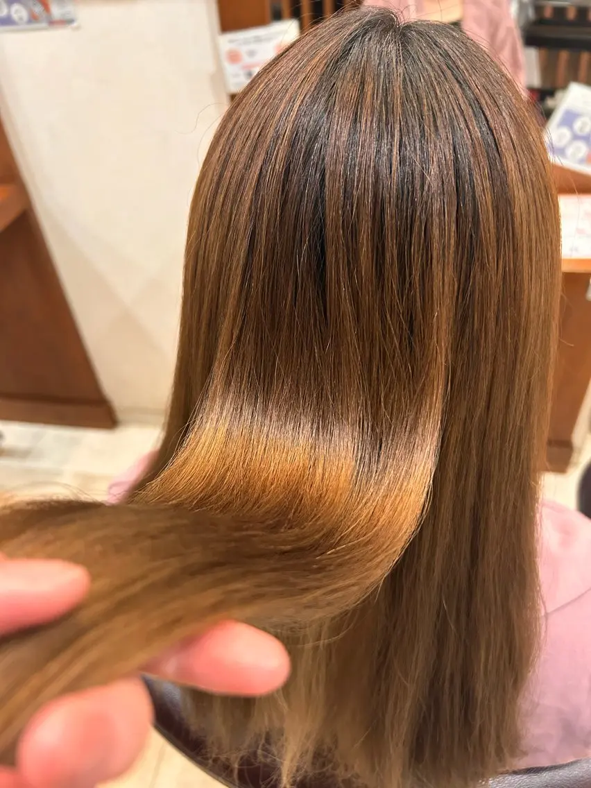 ロング トリートメント 艶髪カラー┊︎ レイヤーボブ🍀きりのヘアスタイル