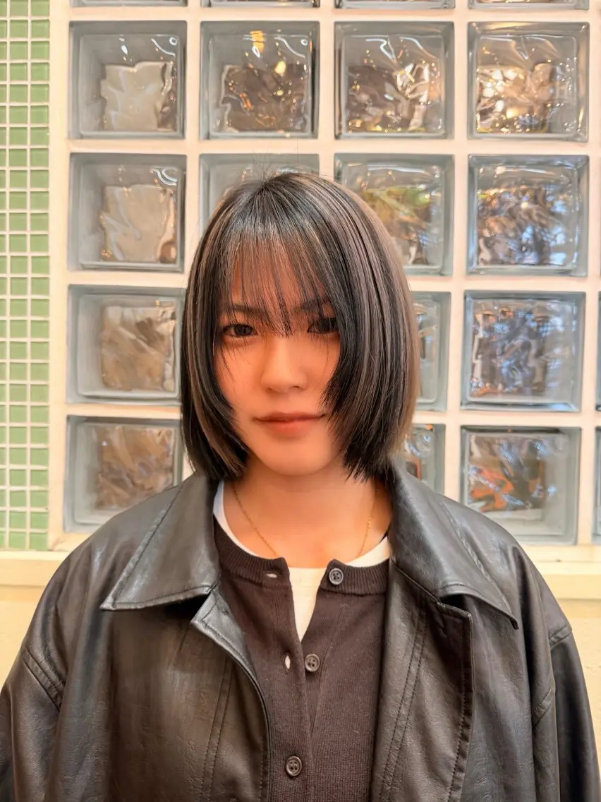 ショート カラー ブリーチ デザインカラー カット ヘアカラー トリートメント 顔周りレイヤー☆ スパ☆石上遥楓のヘアスタイル
