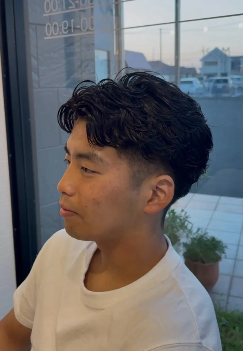 パーマ メンズ メンズパーマ 刈り上げ 藤原 幸大/名取美容師のヘアスタイル