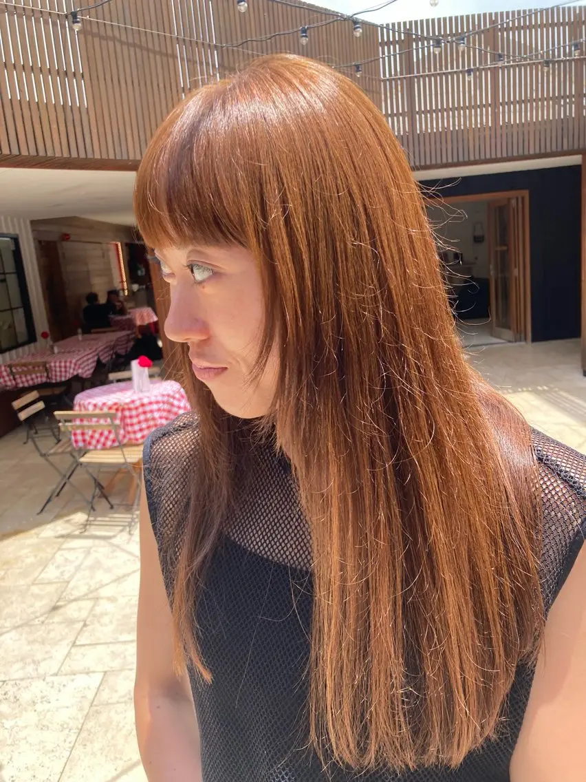 ロング カラー オレンジ 顔まわりレイヤー 顔周りカット レイヤーカット ヘアカラー 鍋島 くるみのヘアスタイル