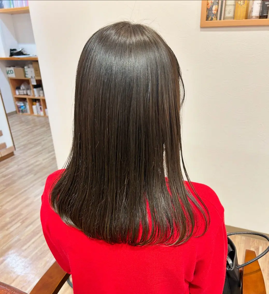 ミディアム 髪質改善 カット ヘアカラー 縮毛矯正 齋藤 未夢のヘアスタイル