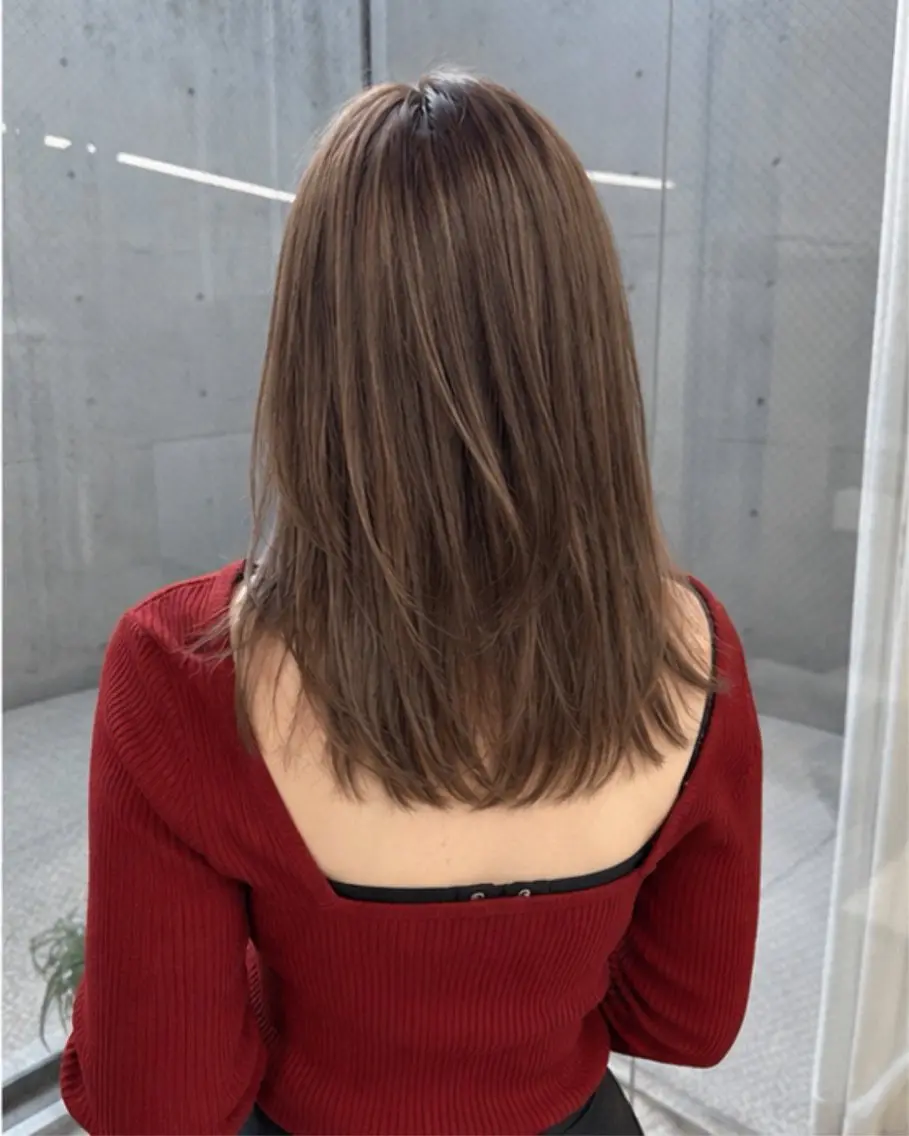 セミロング ハイレイヤー レイヤーカット カット トリートメント 【Pia】 セナ/ハイトーンのヘアスタイル