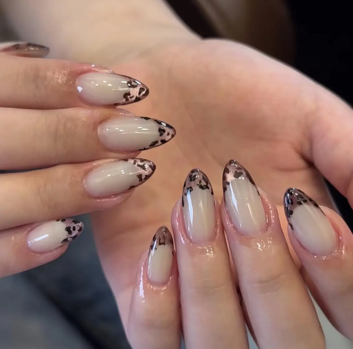 ネイル ハンドネイル 🎀 Ayaka_nailのネイルデザイン