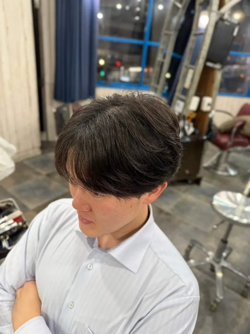ショート パーマ メンズ マッシュ メンズパーマ ニュアンスパーマ カット パーマ カットパーマ✂️ 小坂田玲亜のヘアスタイル