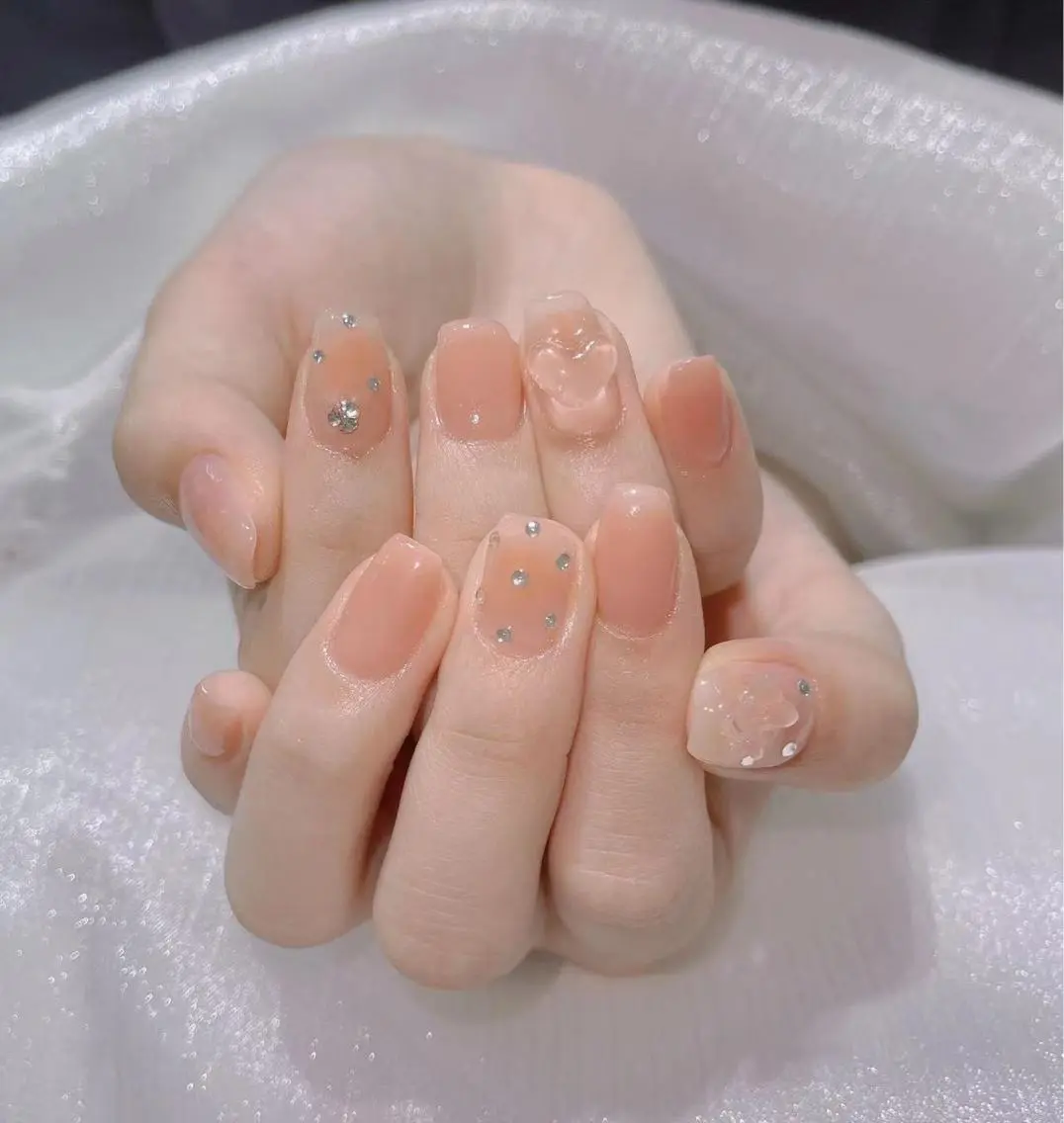 ネイル ハンドネイル Queens momoのネイルデザイン