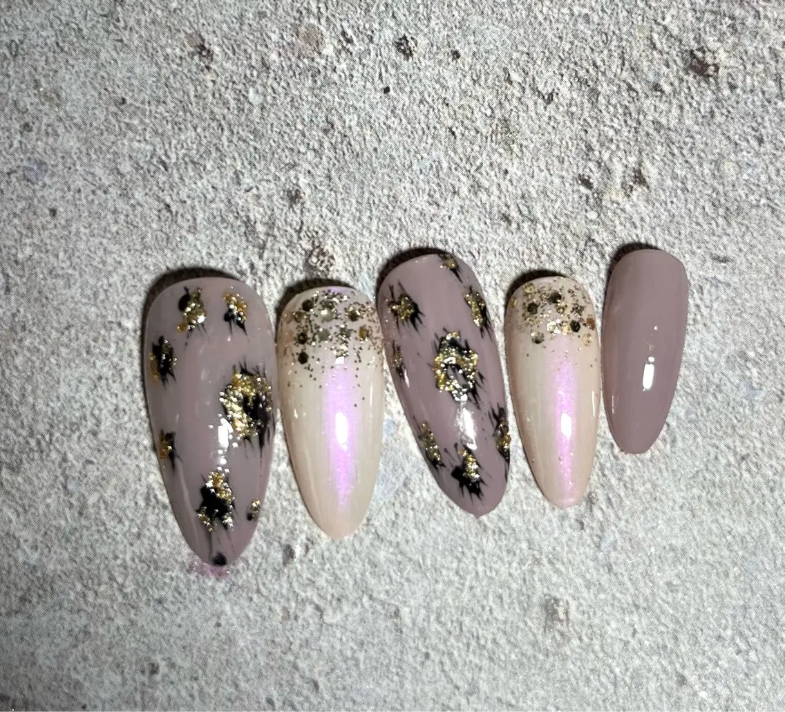 ショート 2DY NAIL SALONのネイルデザイン
