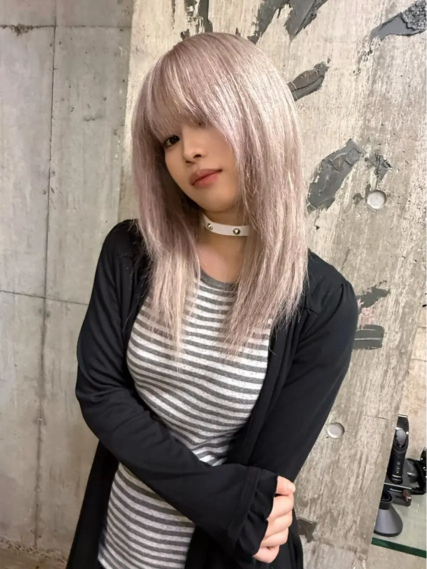 《髪が切れるのを防ぐケアリタッチ✨️》ケアブリーチリタッチ＋オンカラー＋髪質改善トリートメントの写真