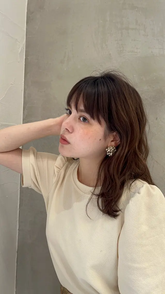 カラー rina韓国レイヤー ハッシュカットのヘアスタイル