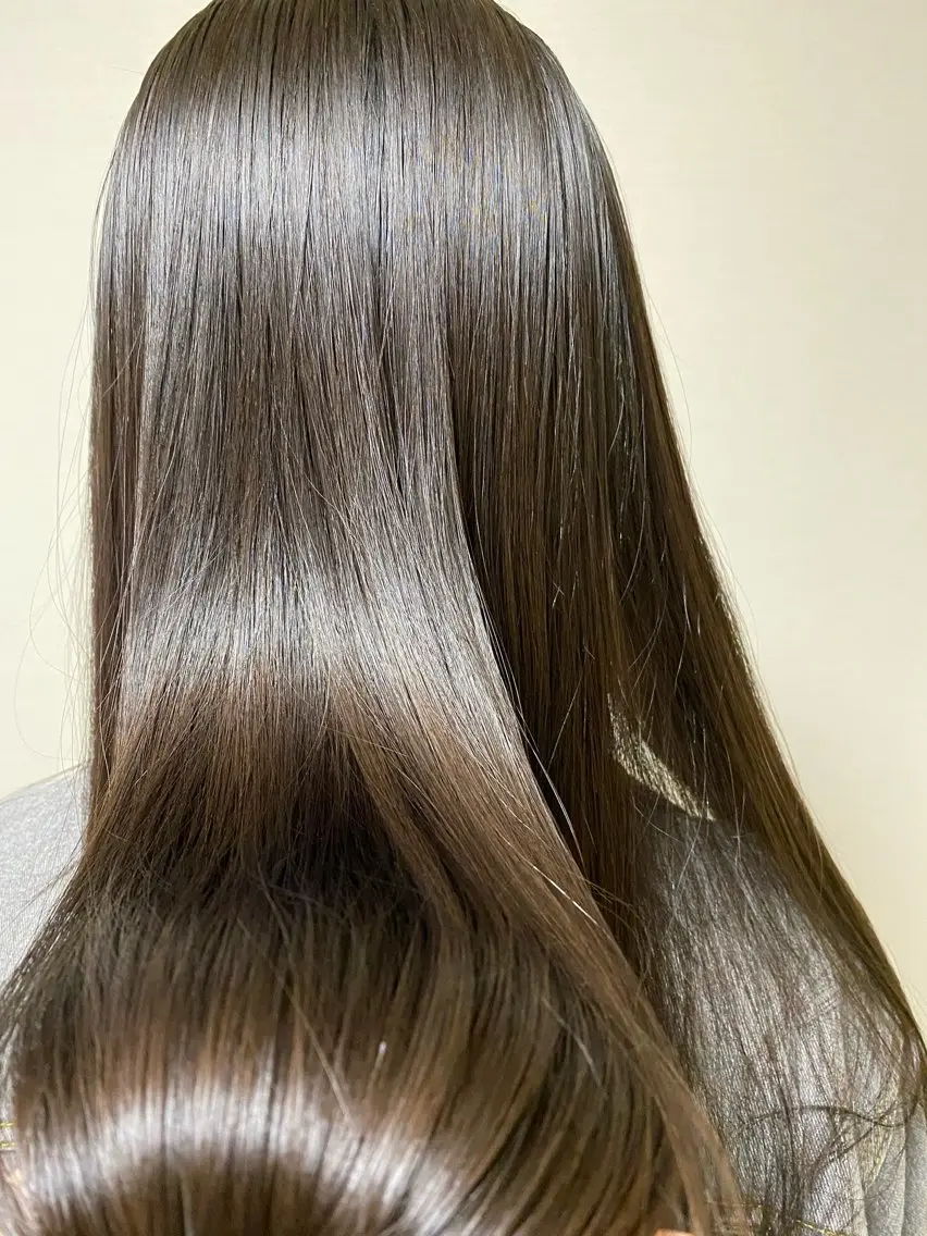 ロング 縮毛矯正 のぐち ゆうなのヘアスタイル