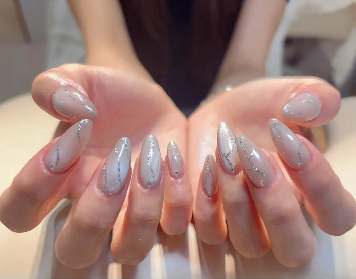 ネイル アートネイル オーロラネイル チークネイル 長さ出し フレンチネイル ハンドネイル Yumi Nail Seiのネイルデザイン