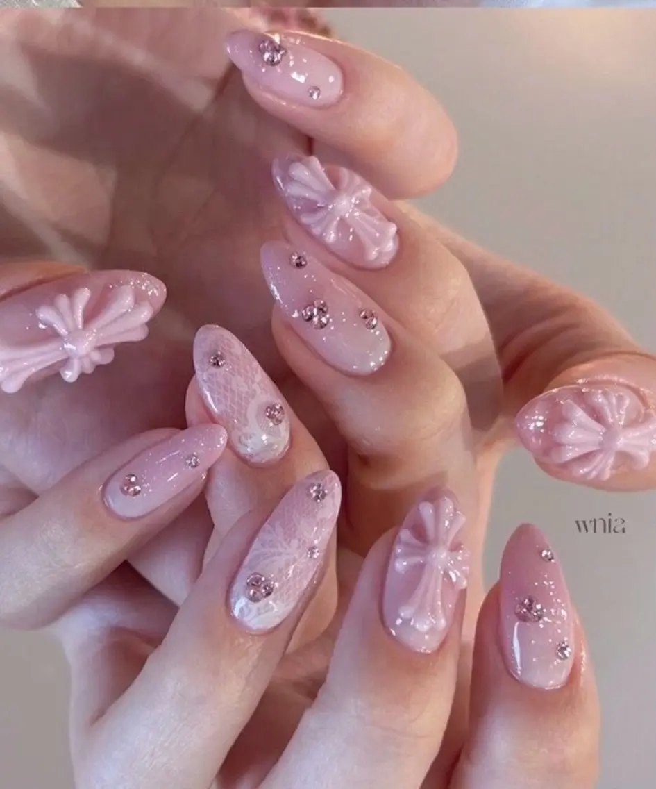 ネイル フラッシュネイル フレンチネイル グラデーション キラキラネイル 韓国ネイル ハンドネイル Hy nailsのネイルデザイン