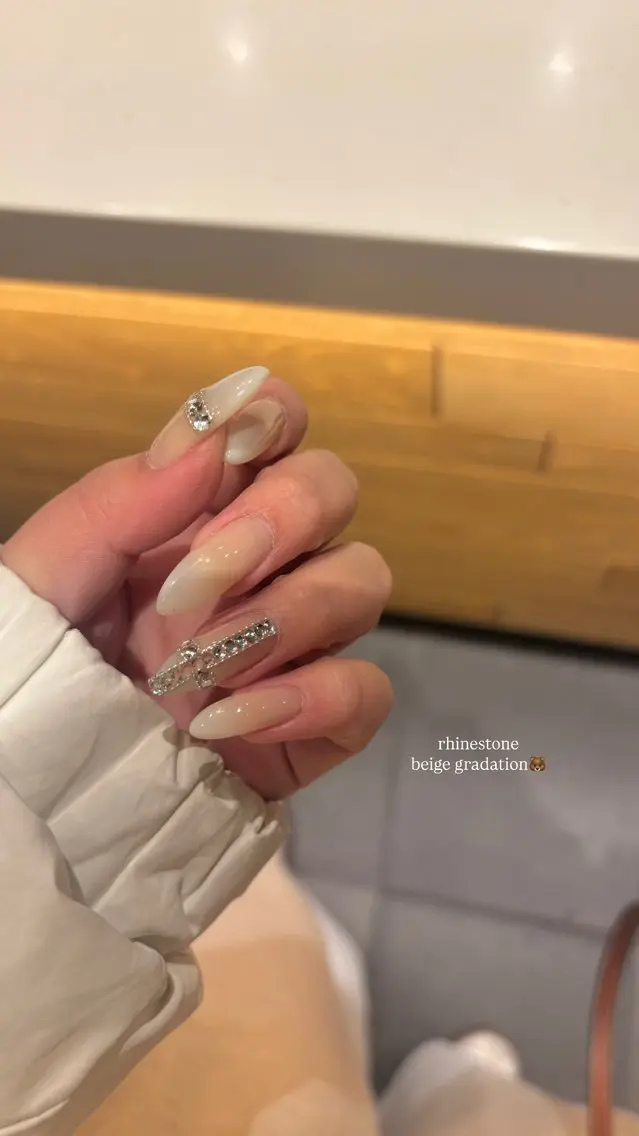 ネイル ハンドネイル Maede Kanaのネイルデザイン