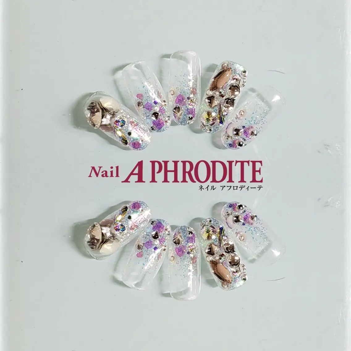 ネイル ジェルネイル ニュアンスネイル スカルプネイル ソフトジェル ネイルチップ ハンドネイル Nail Aphroditeのネイルデザイン