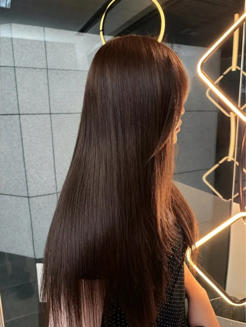 ロング カラー LAKING 𝑌𝑢𝑚𝑖のヘアスタイル