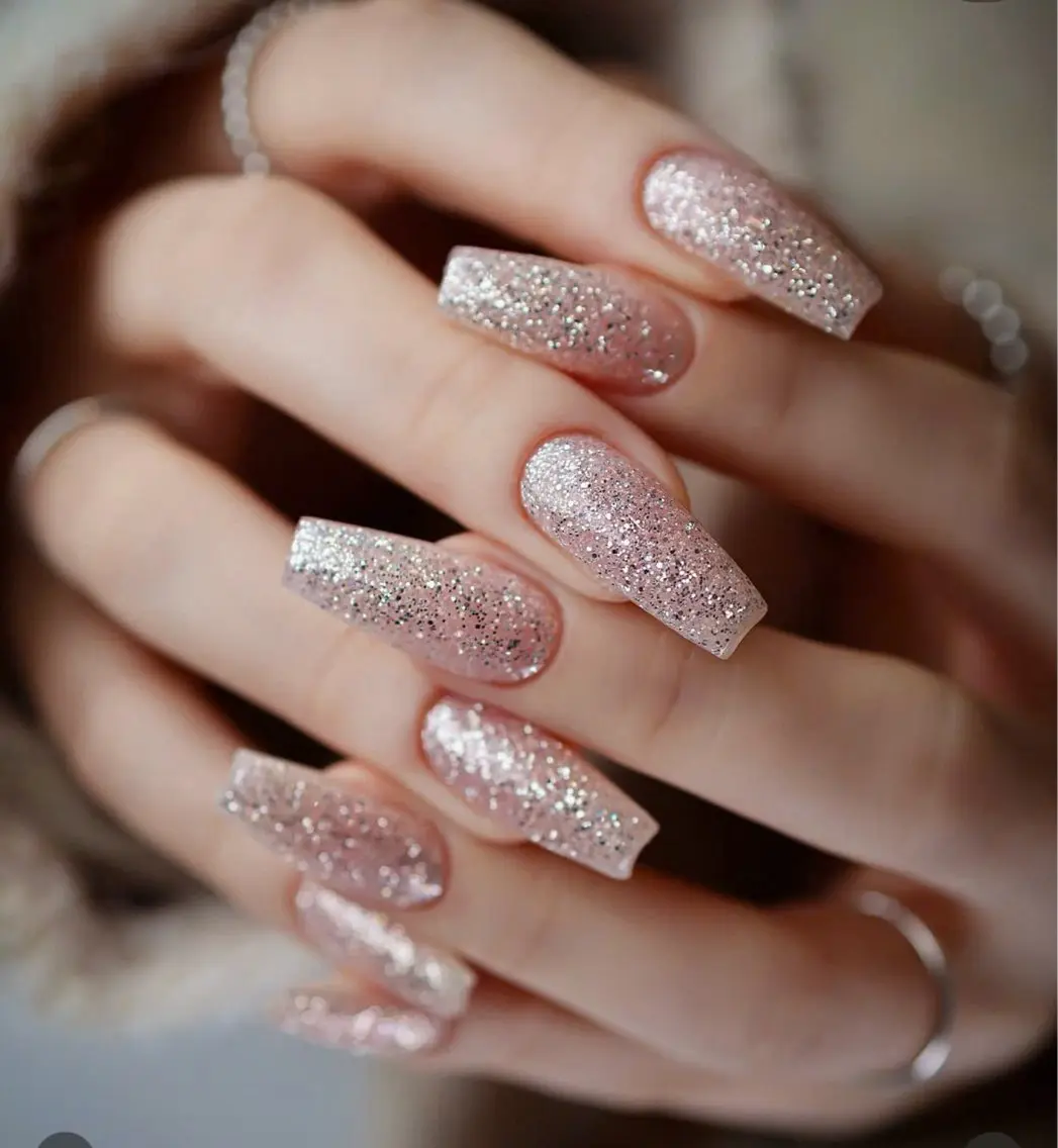 ネイル フレンチネイル キラキラネイル マグネットネイル ミラーネイル ニュアンスネイル ハンドネイル Tira Nailのネイルデザイン