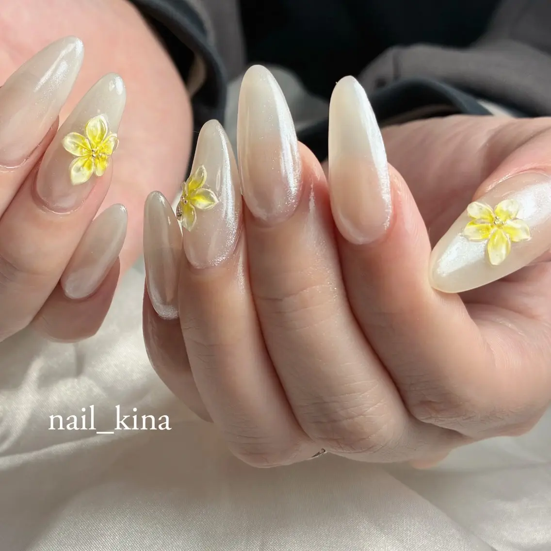 ネイル ジェルネイル マグネットネイル パラジェル ブライダルネイル nail_ kinaのネイルデザイン
