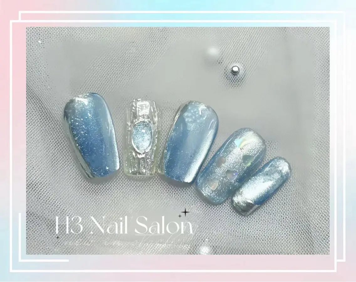 ネイル Dione Nail ハチワレのネイルデザイン