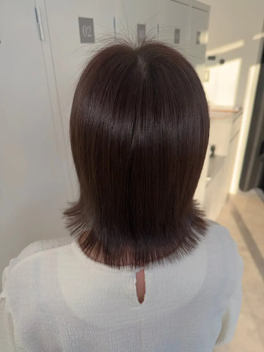 ミディアム カット ヘアカラー 結城 虹心のヘアスタイル