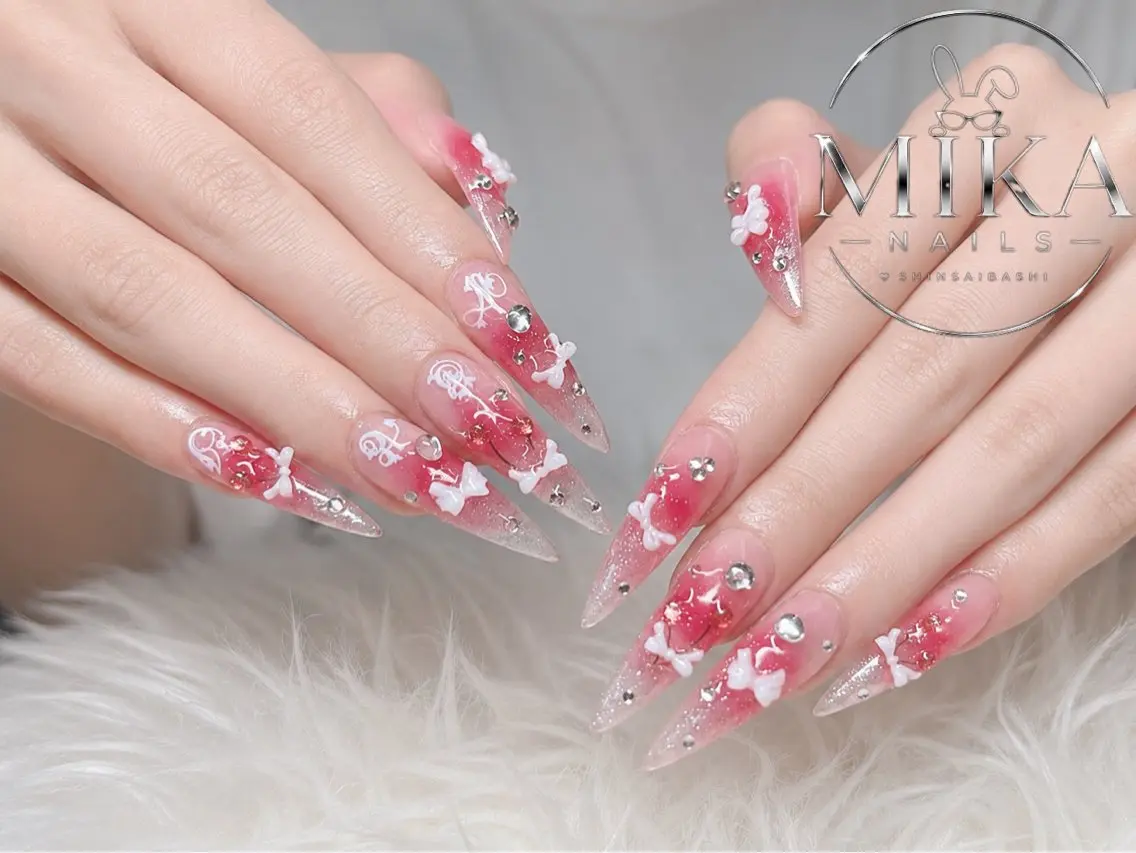 ネイル ハンドネイル Rina Mika Nailsのネイルデザイン