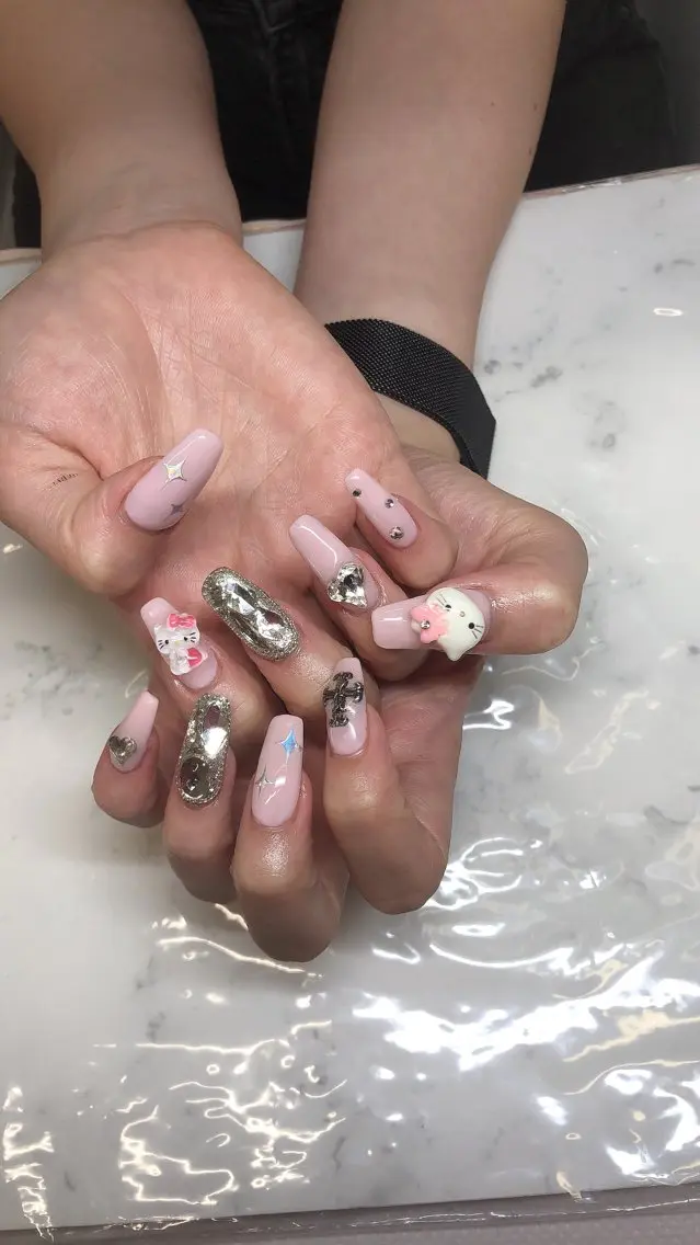 ネイル ✨アン ミユ✨のネイルデザイン