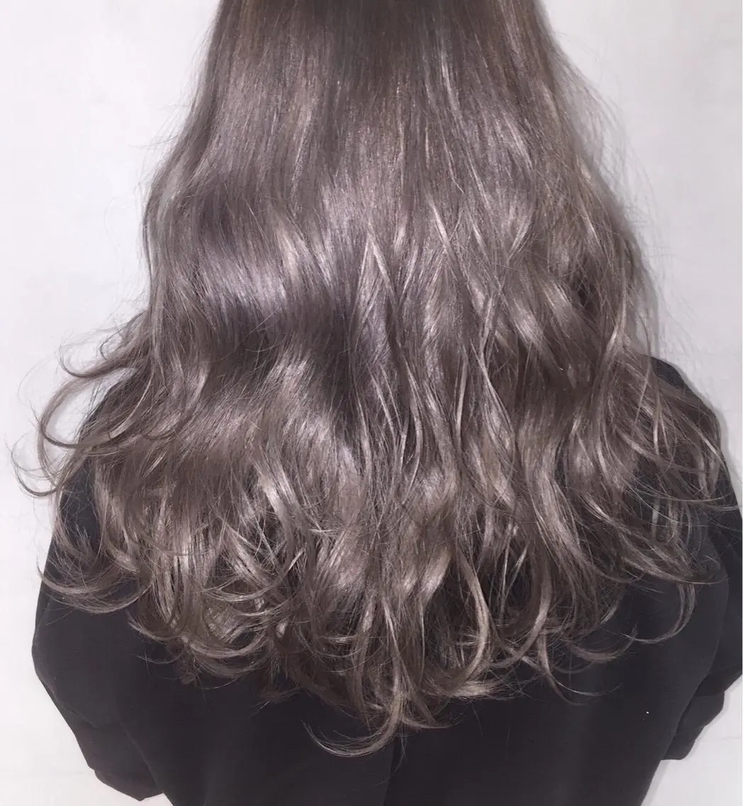 ロング みつゆ 表参道/原宿のヘアスタイル