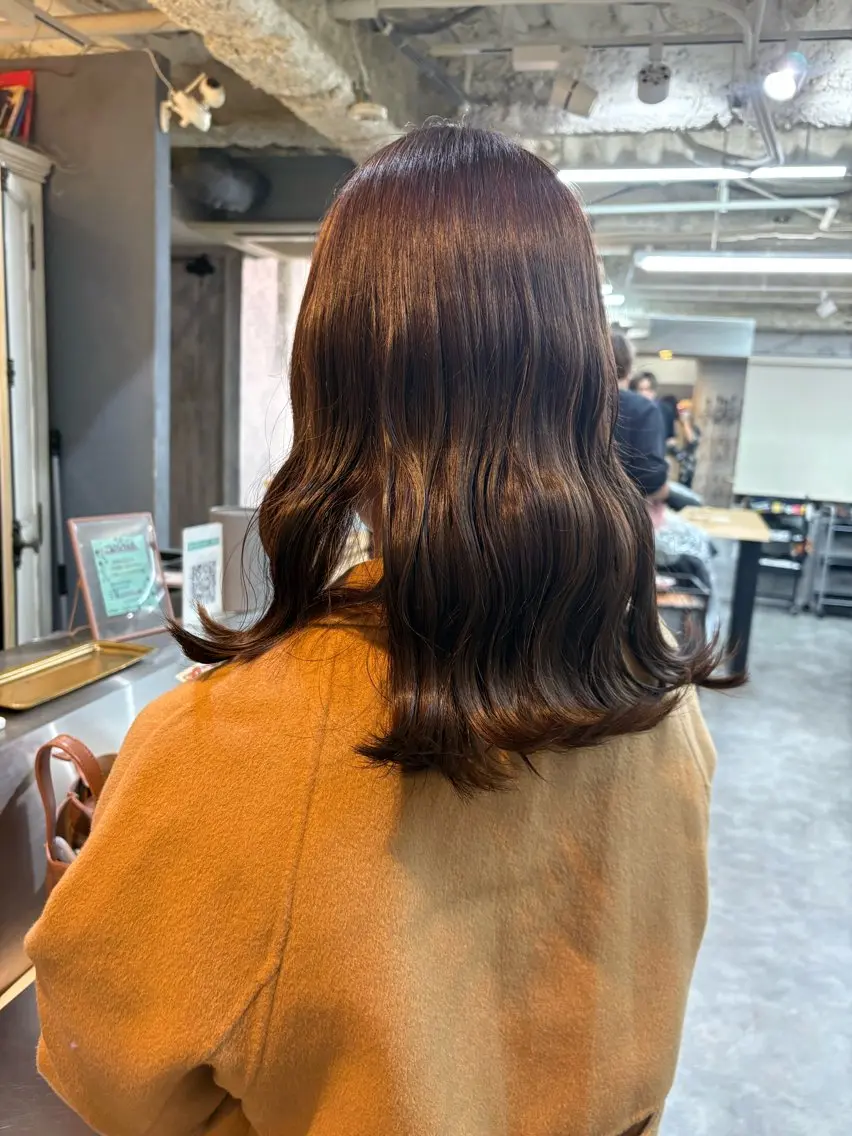 ミディアム シモイケ ルアのヘアスタイル