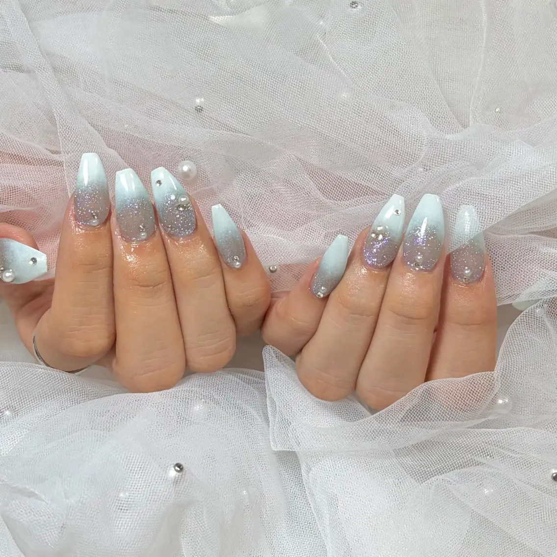 ネイル 長さ出し ネイルチップ ハンドネイル hitomi 🎀所沢ネイルサロンのネイルデザイン