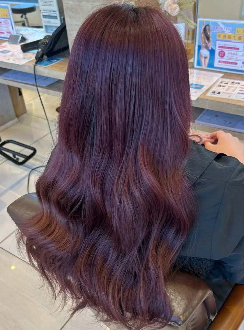 カラー ブリーチ ラベンダーカラー ピンクカラー ピンクラベンダー ヘアカラー 有村 実佑のヘアスタイル