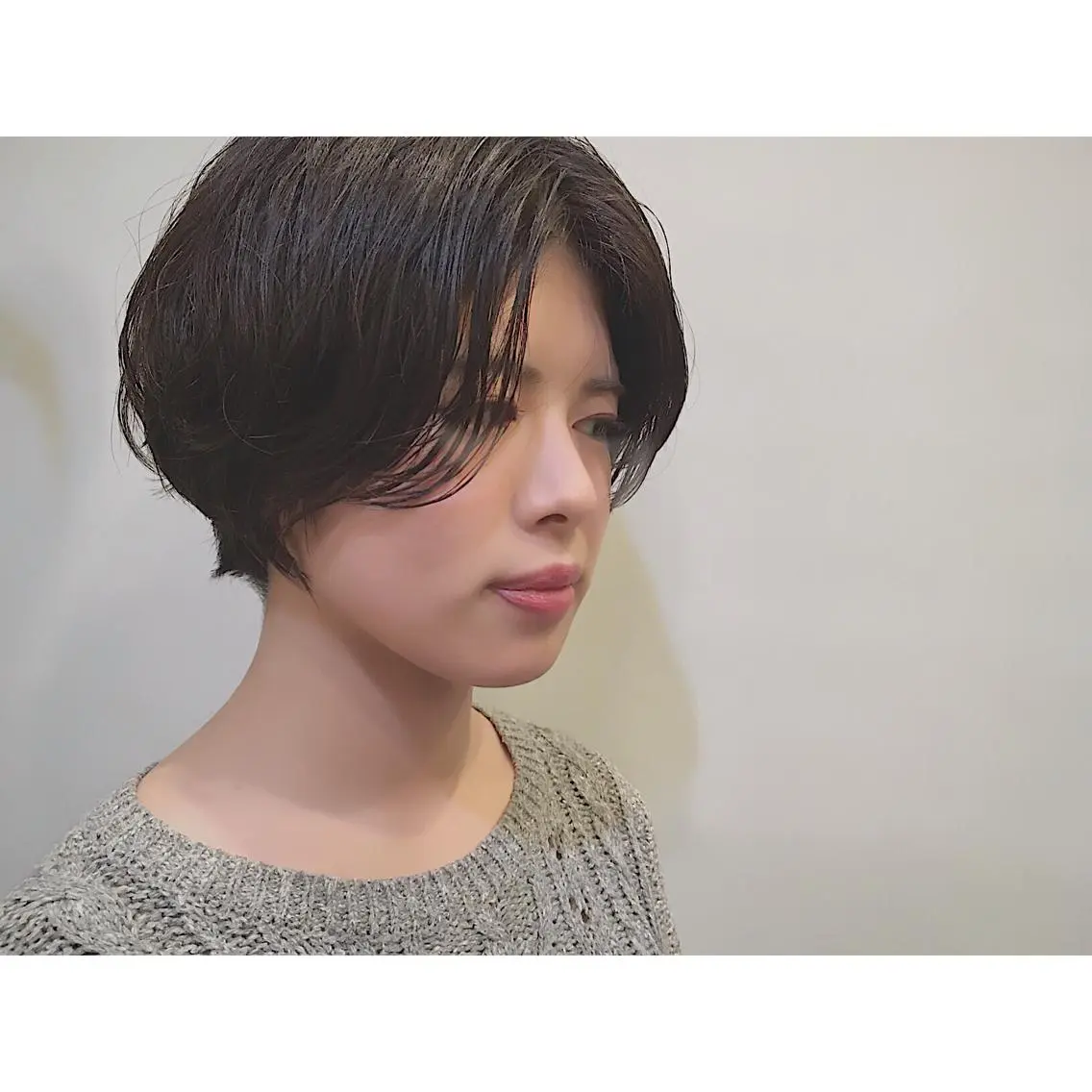 ショート カラー パーマ ショートボブ ボブ ショートヘア ニュアンスパーマ カット ヘアカラー トリートメント 山中 直輝のヘアスタイル
