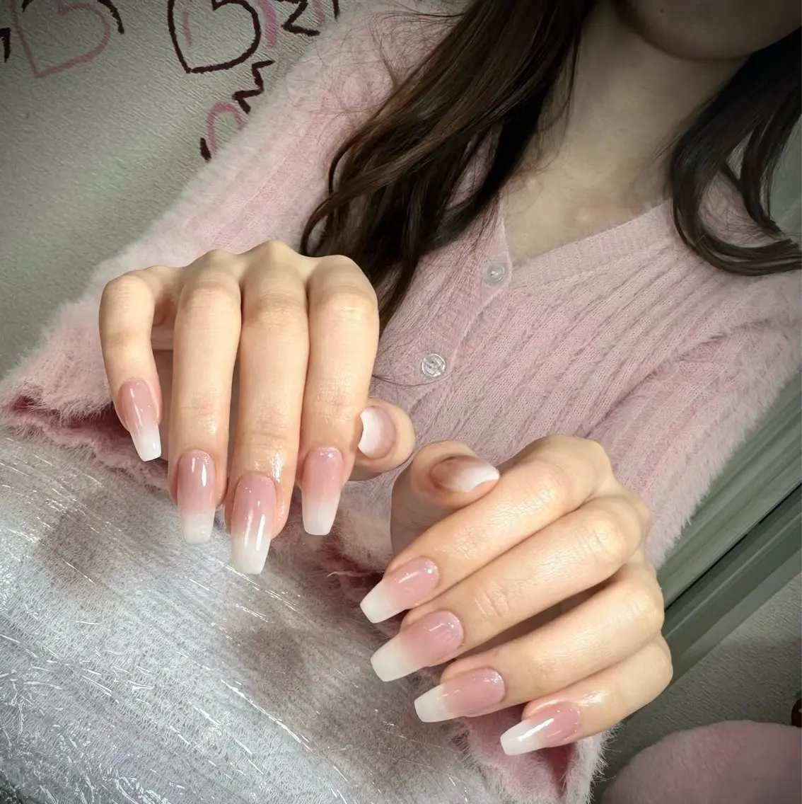 [Hand nail ]{「長さ2,5cm以上+500円」 🍁グラデーション🍁ミラー🍁の写真