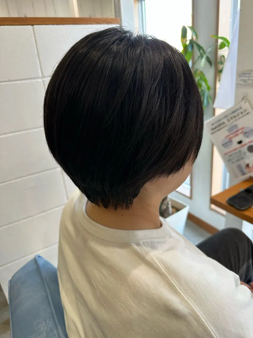 ショート 丸みショート くびれヘア 伸ばしかけ ショートヘア カット 似合わせカット/艶髪 カラー/ AKARIのヘアスタイル