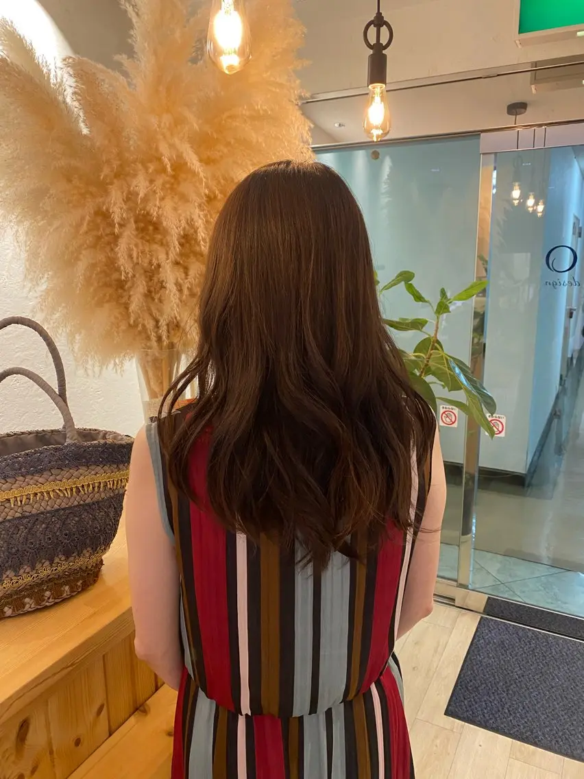 ミディアム 中村 莉子のヘアスタイル