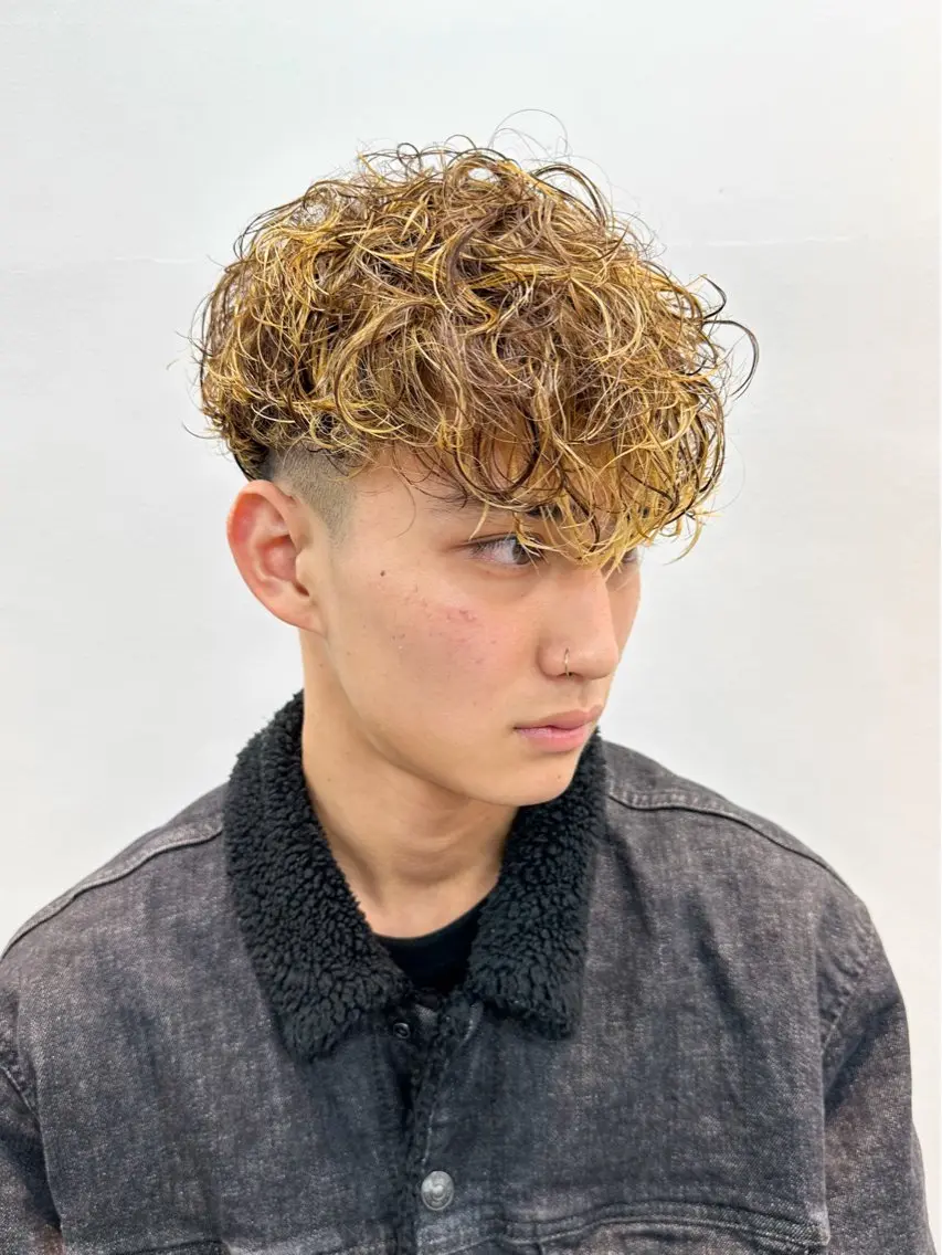 ショート カラー パーマ メンズ カット ヘアカラー パーマ メンズパーマ メンズ特化ryoのヘアスタイル