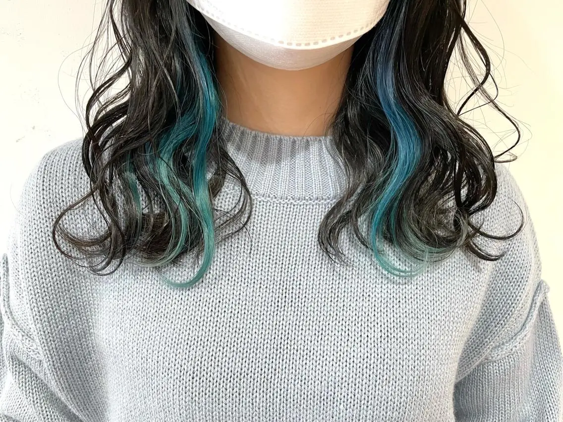 ミディアム カラー 🌈🌸あおき みちる🌟💗のヘアスタイル
