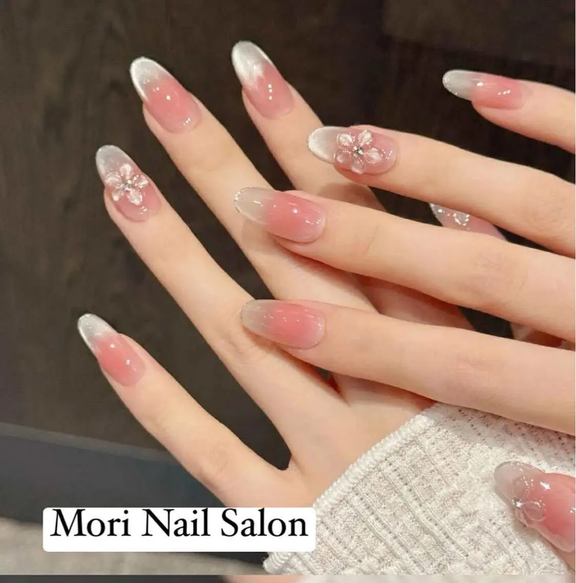 ネイル ハンドネイル MORI ネイル SALONのネイルデザイン