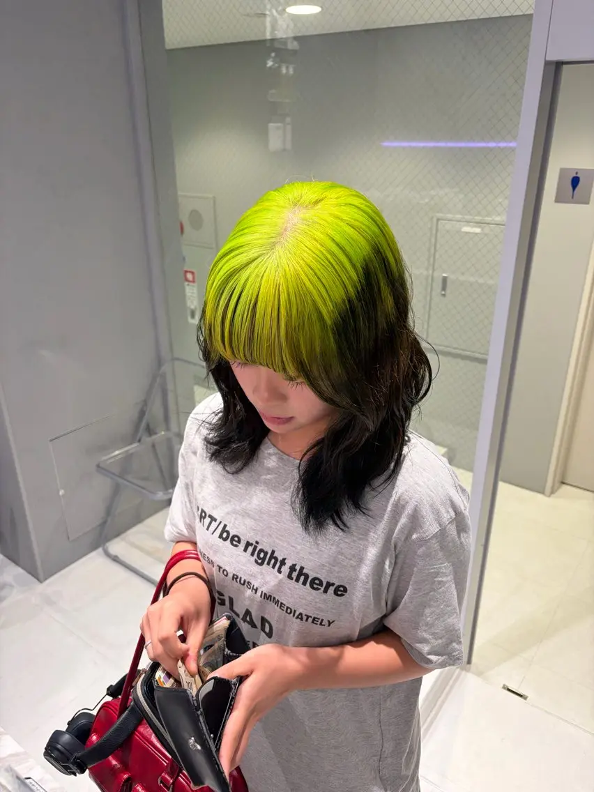 カラー cocoyu/新宿 /ブリーチカラーのヘアスタイル