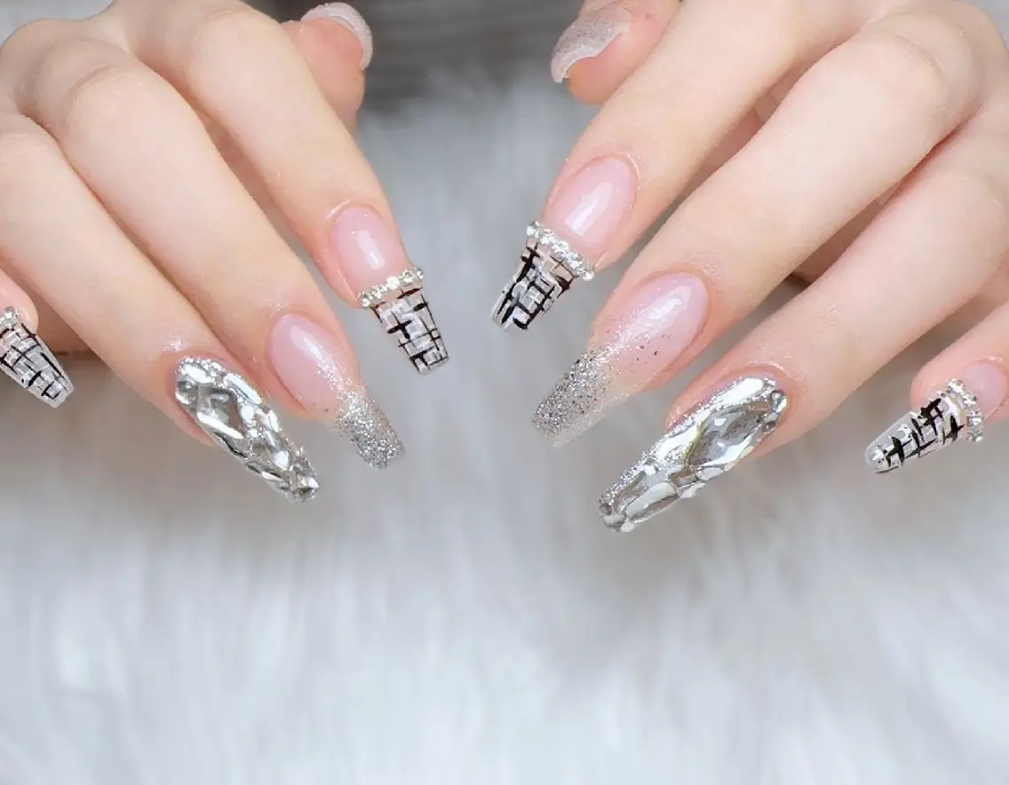 ネイル 持ち込み 🍁Ayumi 💐 Nailsのネイルデザイン