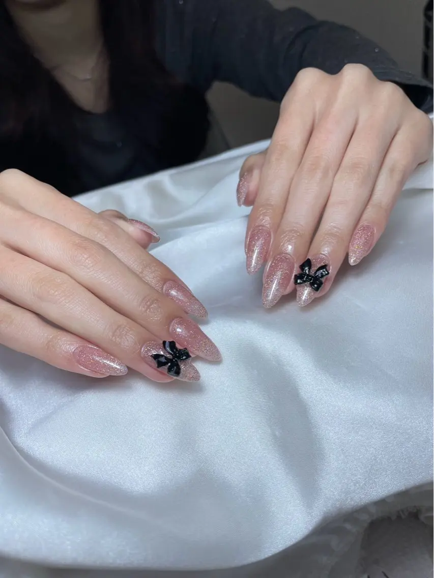 ネイル チークネイル 桜ネイル 長さ出し フットネイル ジェルネイル ハンドネイル Maika's nailのネイルデザイン