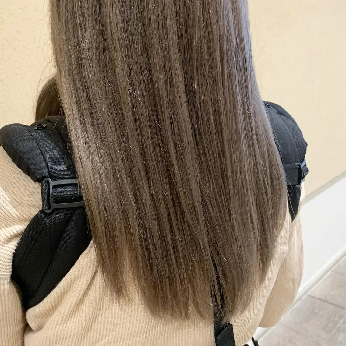 ロング カラー グレージュ 𝒢𝒾𝓇𝓁𝓎 ⑅ 𝓎𝓊𝓀𝒶のヘアスタイル