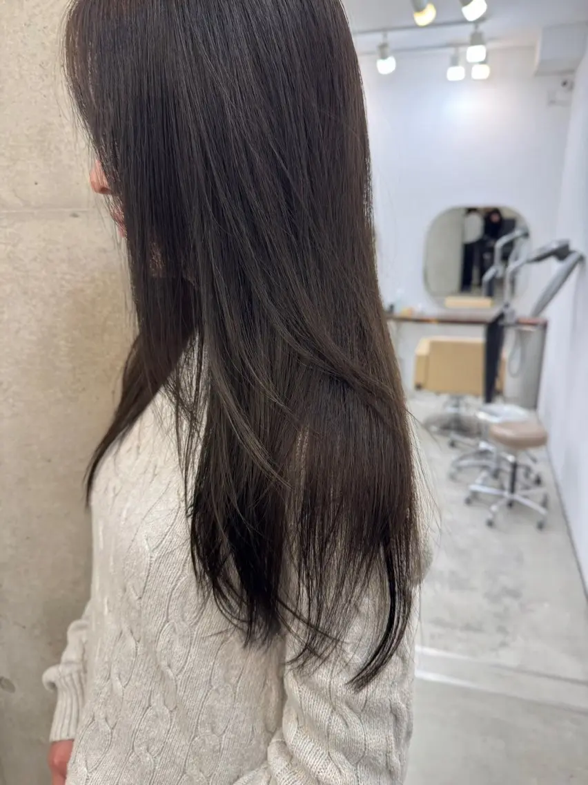 ロング ヘアカラー ｔa k k e ｙｕのヘアスタイル