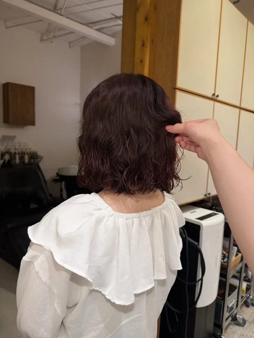 ミディアム パーマ カット パーマ 🤍江坂 ハヤシアヤナ🤍のヘアスタイル