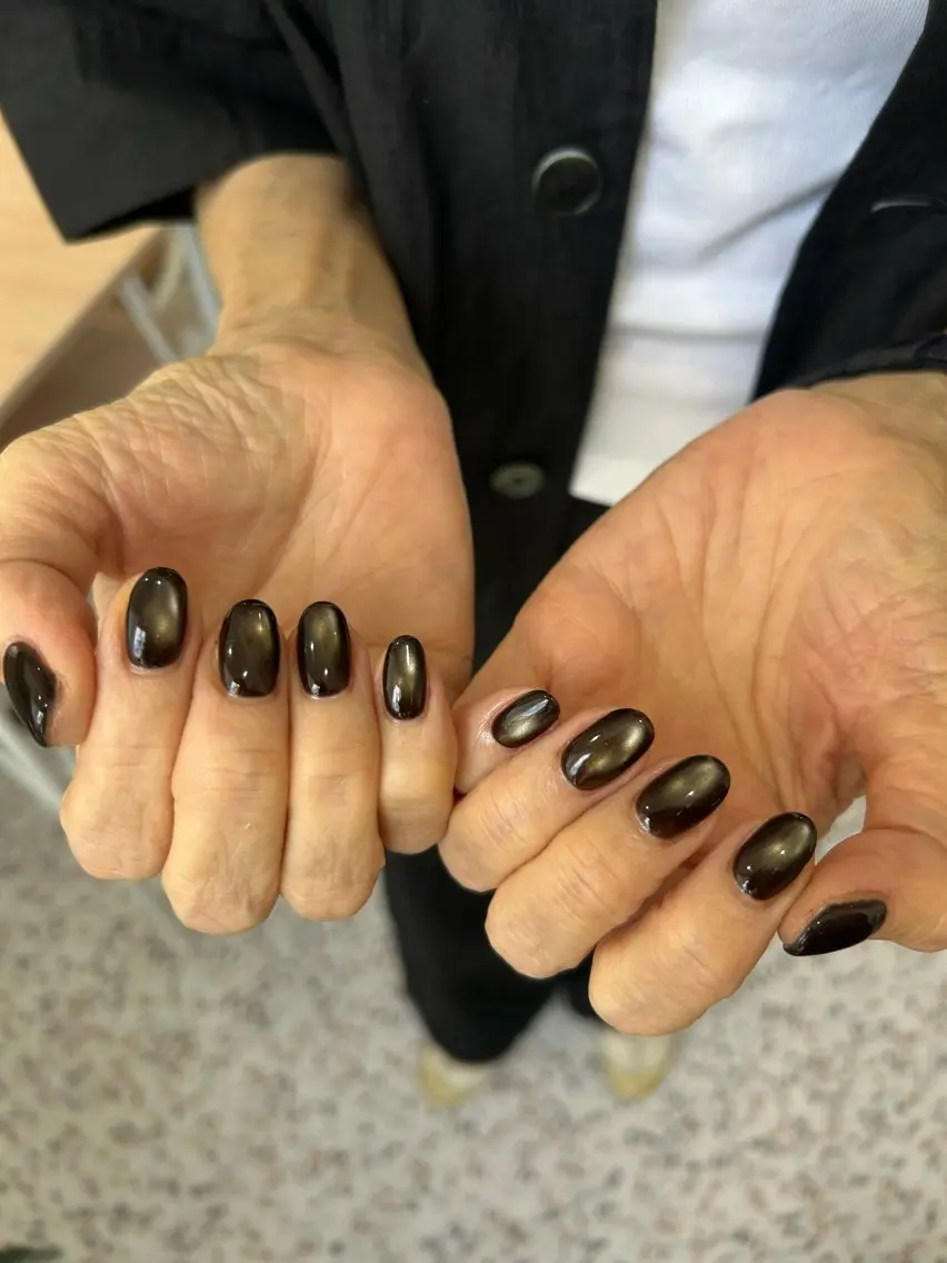ネイル ハンドネイル 小松 千冬のネイルデザイン